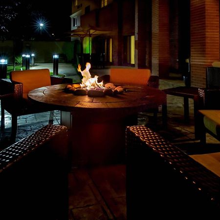 Courtyard By Marriott Lexington Keeneland/Airport Extérieur photo