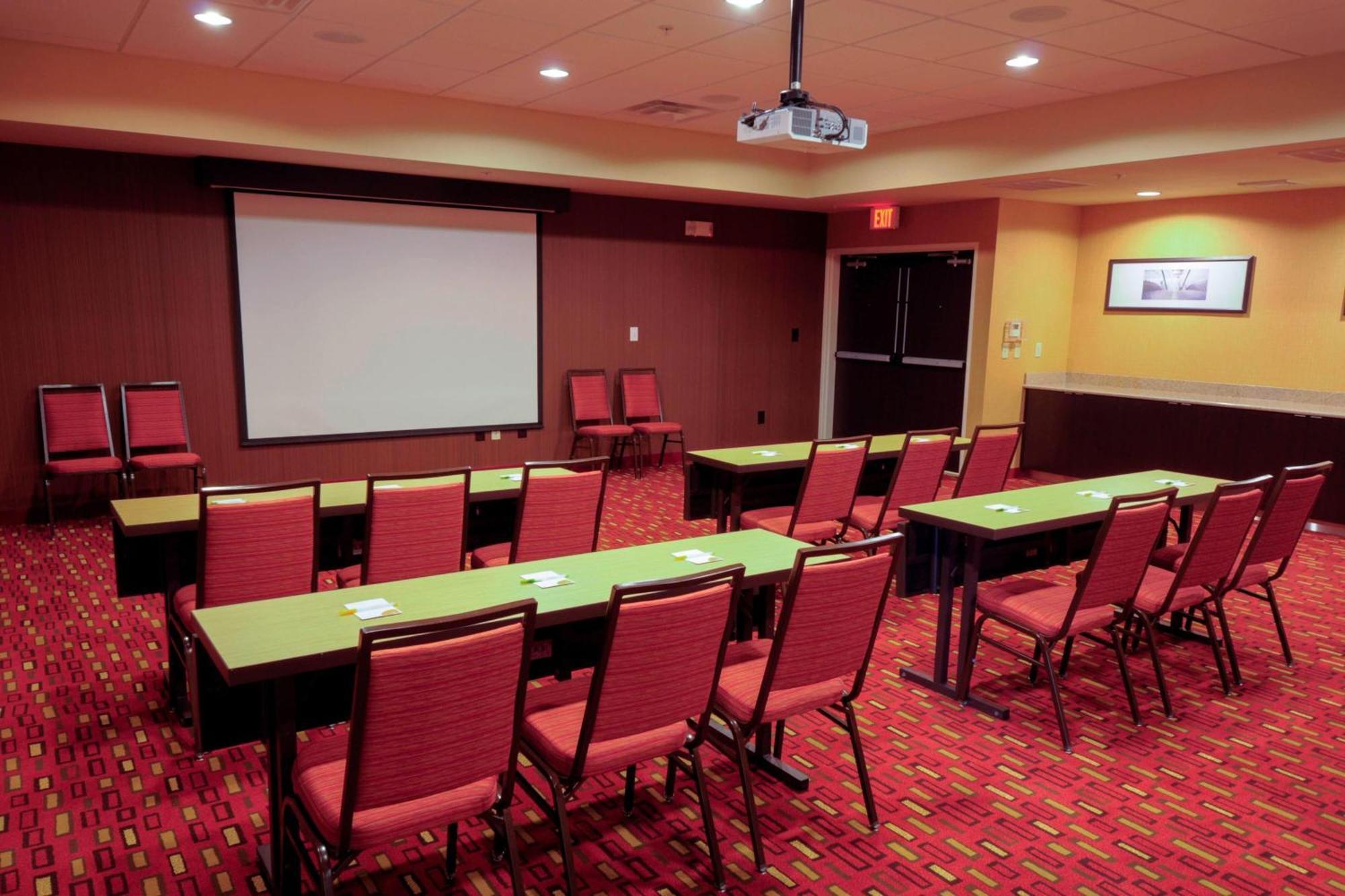 Courtyard By Marriott Lexington Keeneland/Airport Extérieur photo