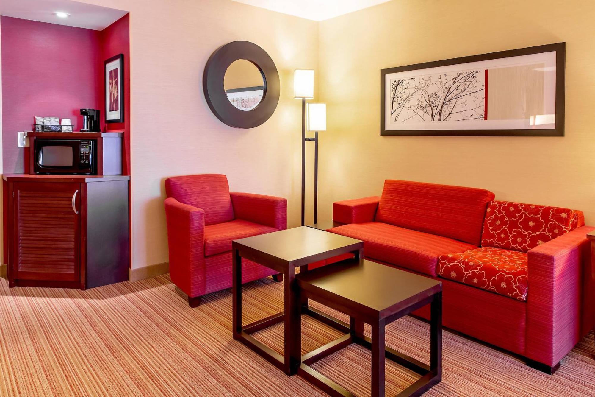 Courtyard By Marriott Lexington Keeneland/Airport Extérieur photo